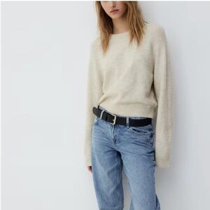 H&M short fine knit sweater